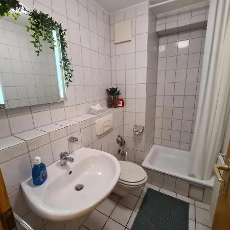 Theox No 7 Fuer 2 Personen * Leimen (Baden)